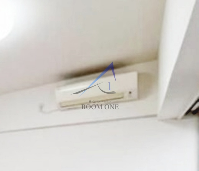 秋山ビルの設備|エアコンです。