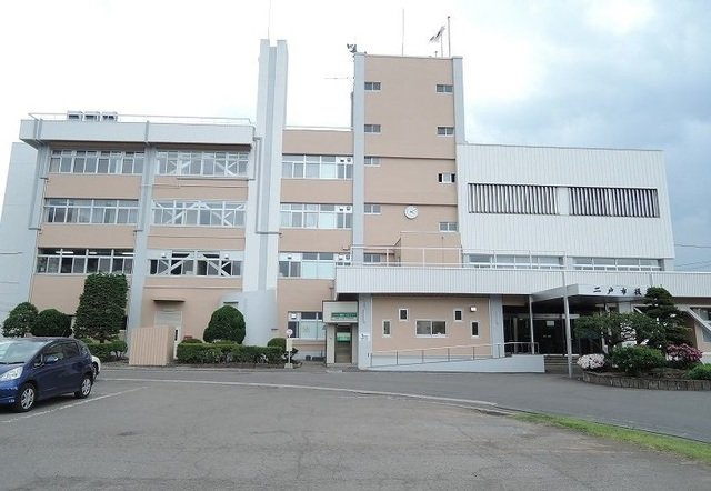 グランツの周辺|市役所まで2400m