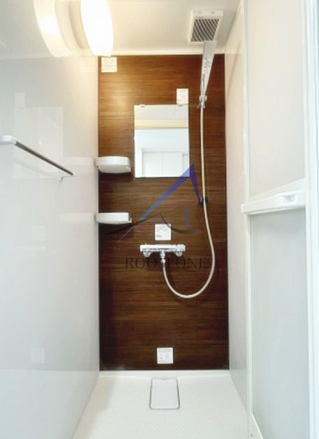 ノースヒル新宿イーストの浴室|シャワールームです。