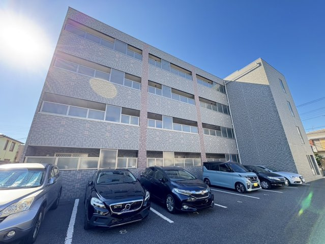 KAZU市川の外観