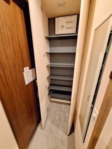 （仮称）志茂４丁目メゾンの玄関