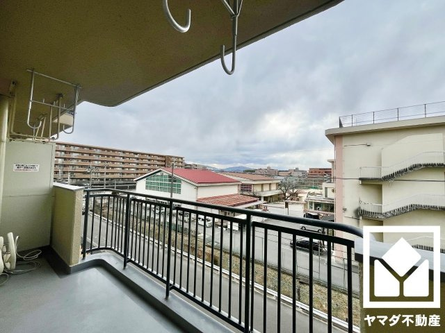 ユニ宇治マンション3号館のバルコニー