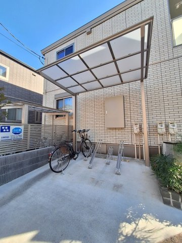 メルヴェーユの駐車場
