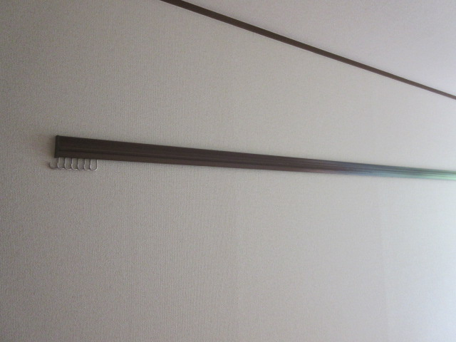 ヴォーンツィンマーシャインの設備|★ハンガーバーで洋服も掛けられます★