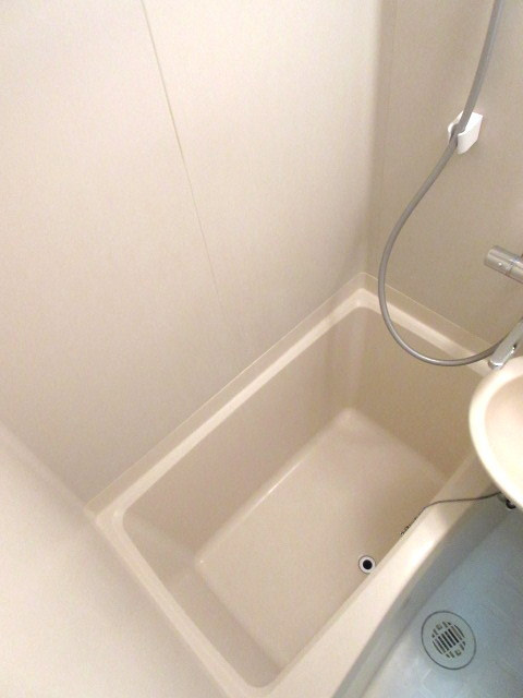 ヴォーンツィンマーシャインの浴室|★らくらくお掃除ユニットバス★