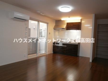 ｇｒｏｗｉｎｇの洋室|洋室