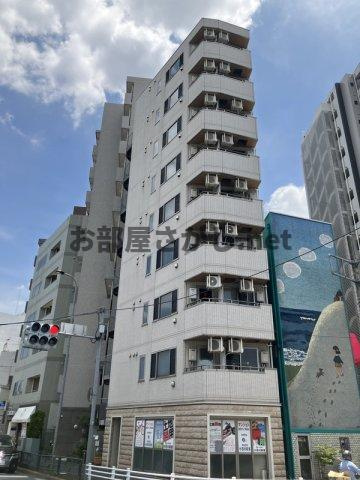 ロイヤルシティ赤羽岩淵の外観|外観は落ち着いています