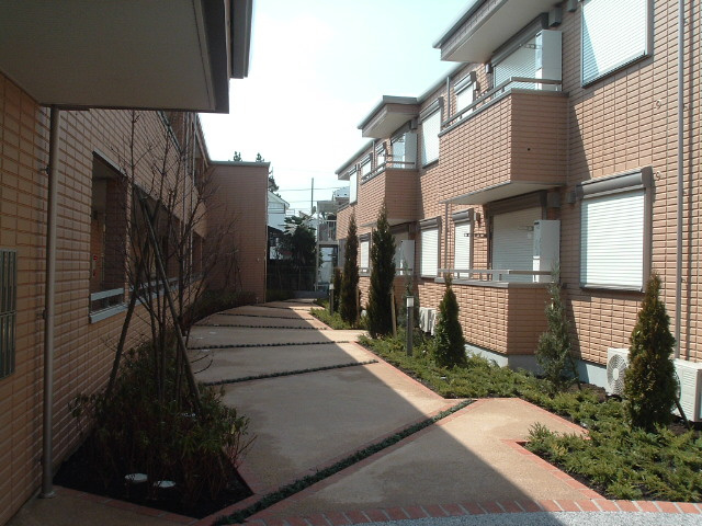 オークヒル　Ｓ棟のその他|中庭