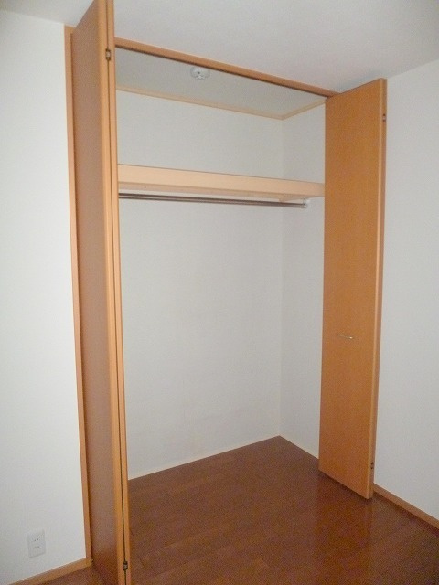 オークヒル　Ｓ棟の収納|各居室クローゼット