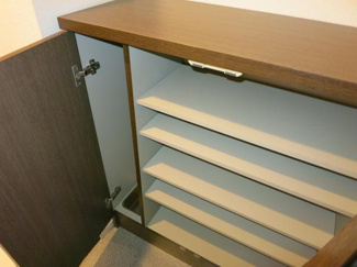 【玄関】 | ラトゥール戸田