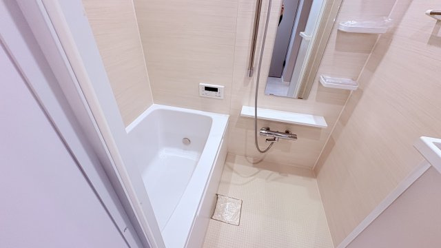 ★仲介手数料無料★マンション仙台坂カトレア（リフォーム完了　再開発大井町トラックスが完成して住みやすくなる街）の浴室