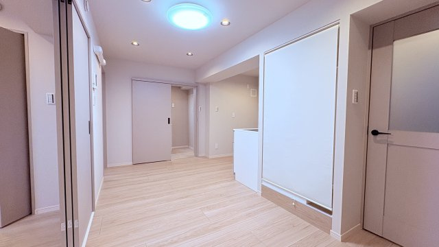 ★仲介手数料無料★マンション仙台坂カトレア（リフォーム完了　再開発大井町トラックスが完成して住みやすくなる街）の居間・リビング