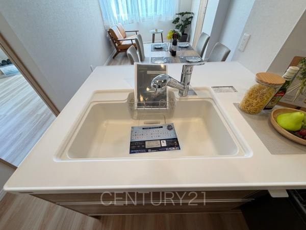 ベルメゾン末広Ｅのキッチン|浄水器付きです。