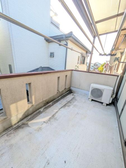 【バルコニー】