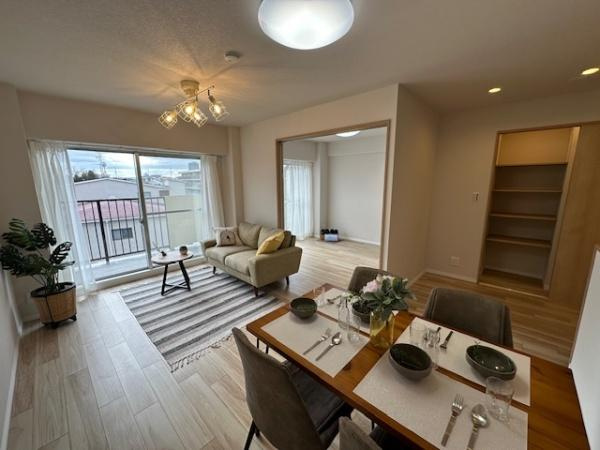 【居間・リビング】 | 香里ヶ丘ガーデンハイツ第1期棟