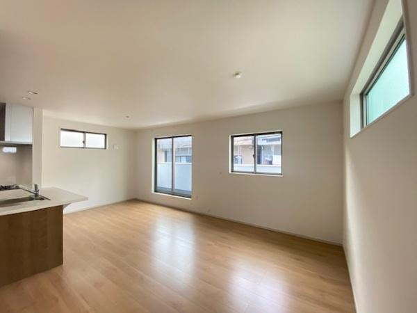 【居間・リビング】