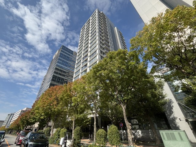 コートレジデントタワー