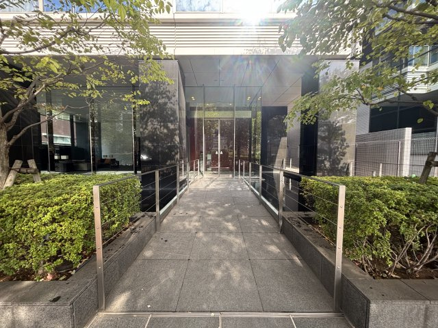 コートレジデントタワー