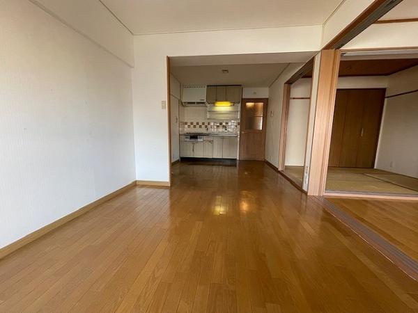【居間・リビング】 | コスモハイツ光明池Ａ棟　中古マンション