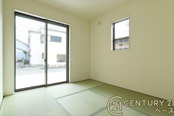 リーブルガーデン大豆越 １号棟 ／新築一戸建の内観：施工例|■ほっこり落ち着ける和室！客間としてもご利用いただけます！■