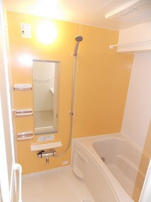 グラン　ポワールＡの浴室