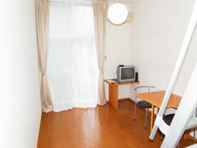 【居間・リビング】 | レオパレスシティーハイム