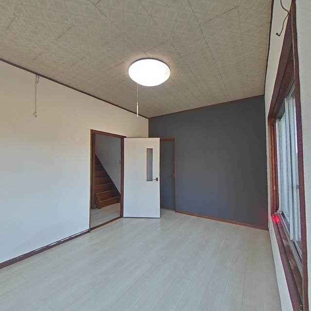 養老町鷲巣貸家の居間・リビング