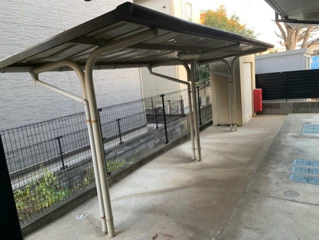 レオパレスウブスナのその他|駐輪場　原付＆自転車のみ駐輪可能