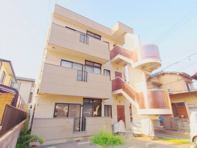 リャノス矢野西の外観