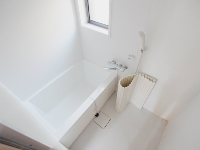 リャノス矢野西の浴室