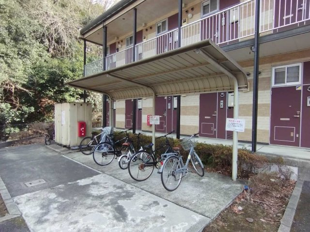 レオパレストミーズのその他|駐輪場