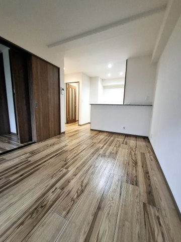 パラディオンⅢの居間・リビング