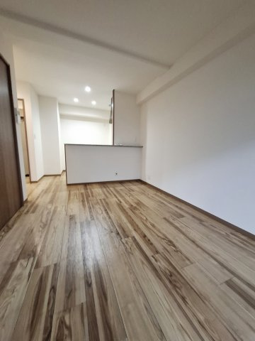 パラディオンⅢの居間・リビング