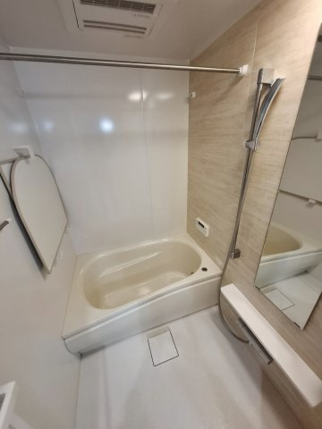 パラディオンⅢの浴室