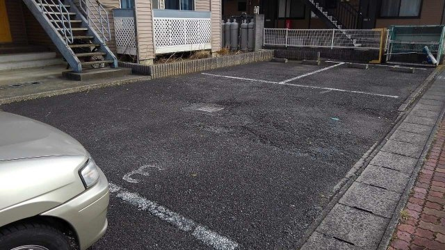 レオパレスエル・ソールＡ　のその他|敷地内駐車場あり