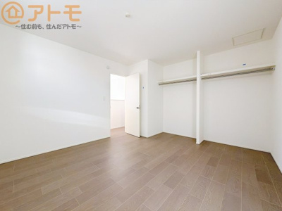 【寝室】 | 駿河区みずほ2丁目　新築戸建　2号棟 | 毎日すごす部屋の広さや陽当りも気になるポイントですね！現地で体感してみてください♪