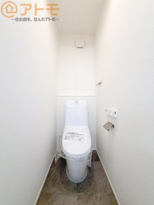 【トイレ】 | 駿河区みずほ2丁目　新築戸建　1号棟 | 毎日使うトイレだからこそ機能性を重視したいですよね！温水洗浄便座で快適な時間をお過ごしください♪