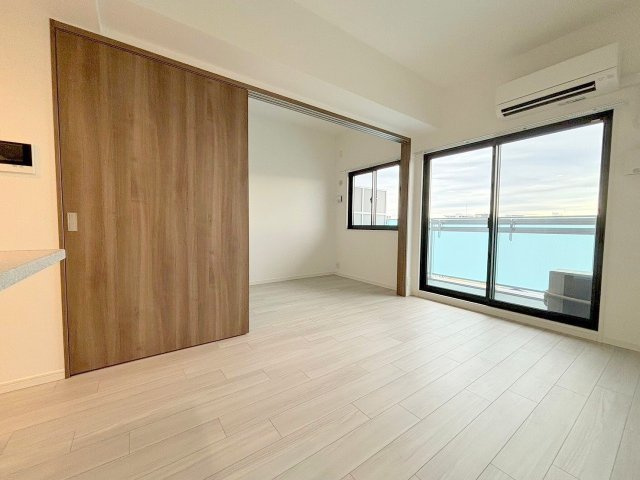 S-RESIDENCE東三国amanteの居間・リビング