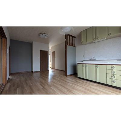 【居間・リビング】 | ロイヤルドミール