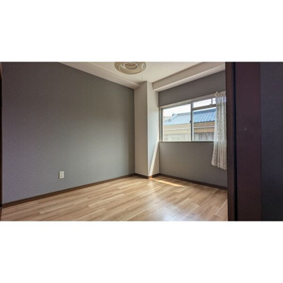 【内装】 | ロイヤルドミール