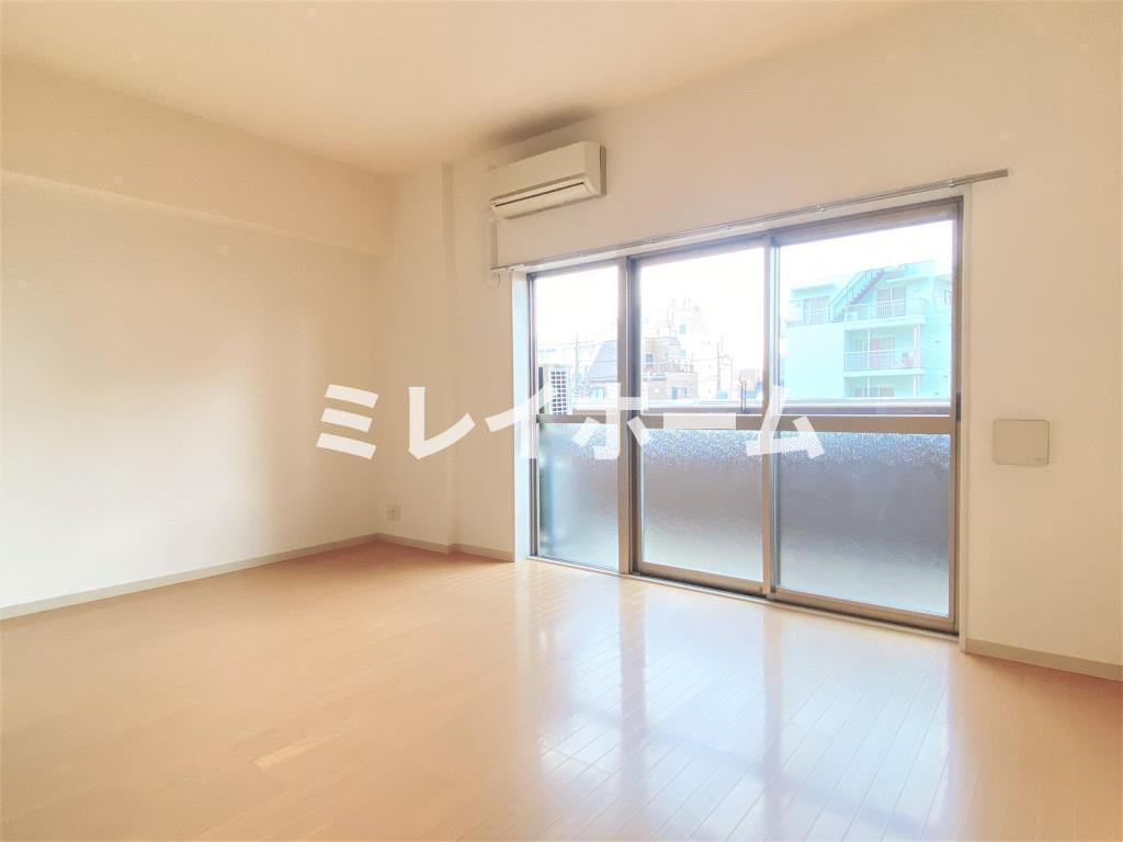 エリヴィエールの居間・リビング