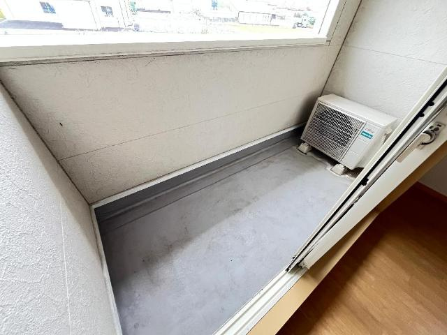 ヒールコートⅡのバルコニー|ベランダ