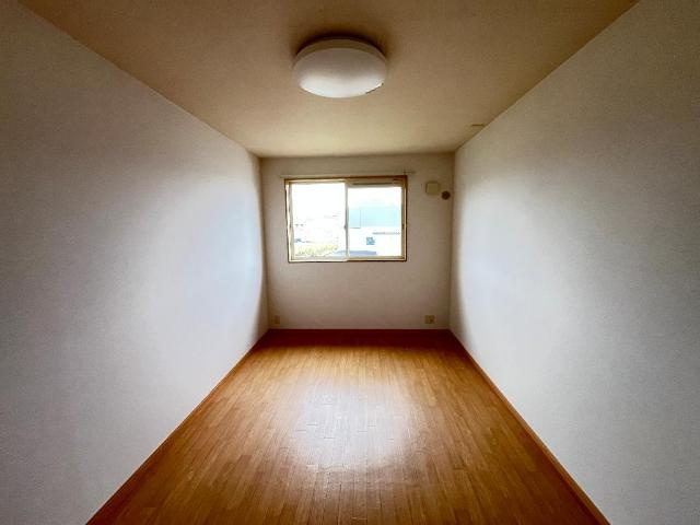 ヒールコートⅡの内装|南洋室