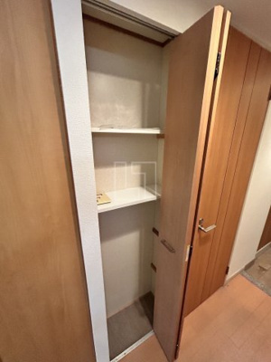 【収納】 | レジデンス本町靭公園 | レジディア靭公園　物入