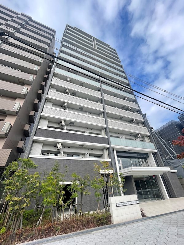 エスリード難波レジデンスの外観