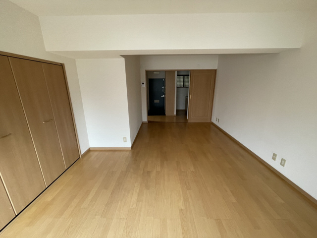 シャトル岩園のその他