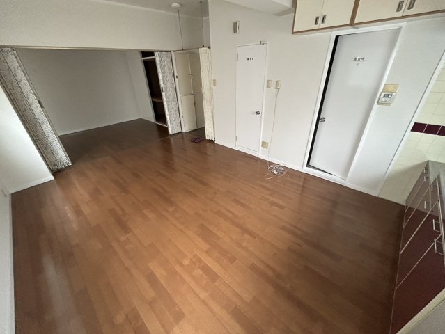 コースト須磨浦の居間・リビング