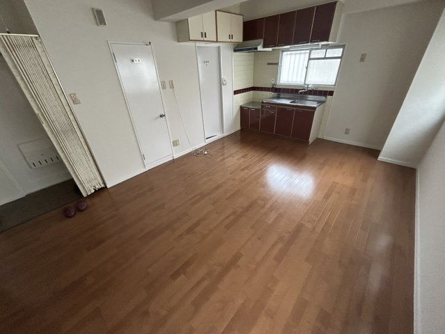 コースト須磨浦の居間・リビング