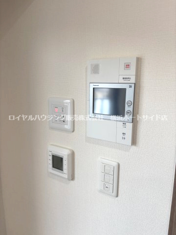 【TVモニター付きインターフォン】