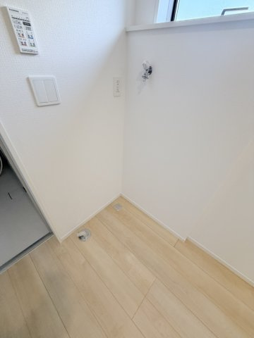 広丘竪石第4　7号棟のその他|ランドリースペース